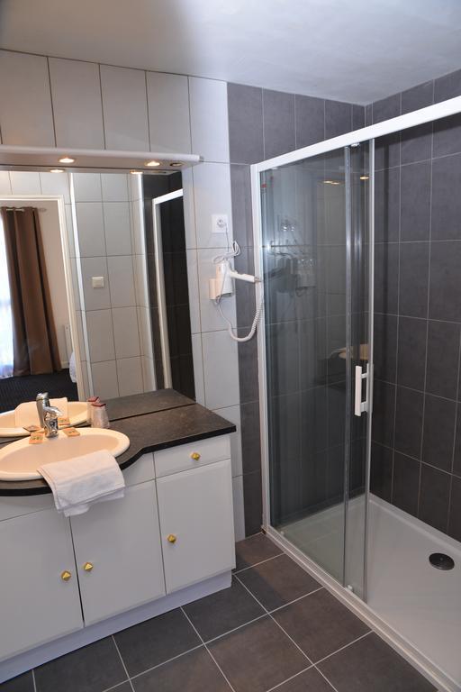 Hotel Le Square Aurillac Dış mekan fotoğraf