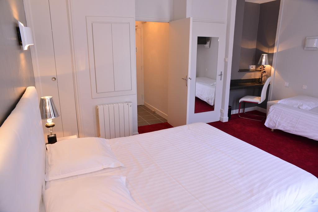 Hotel Le Square Aurillac Dış mekan fotoğraf