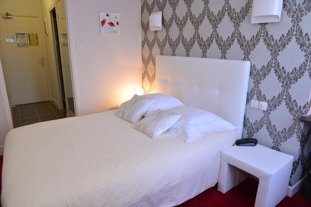 Hotel Le Square Aurillac Dış mekan fotoğraf